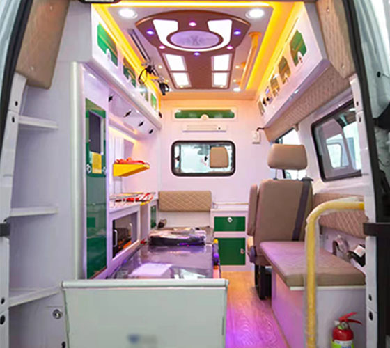 札达县车辆内部展示